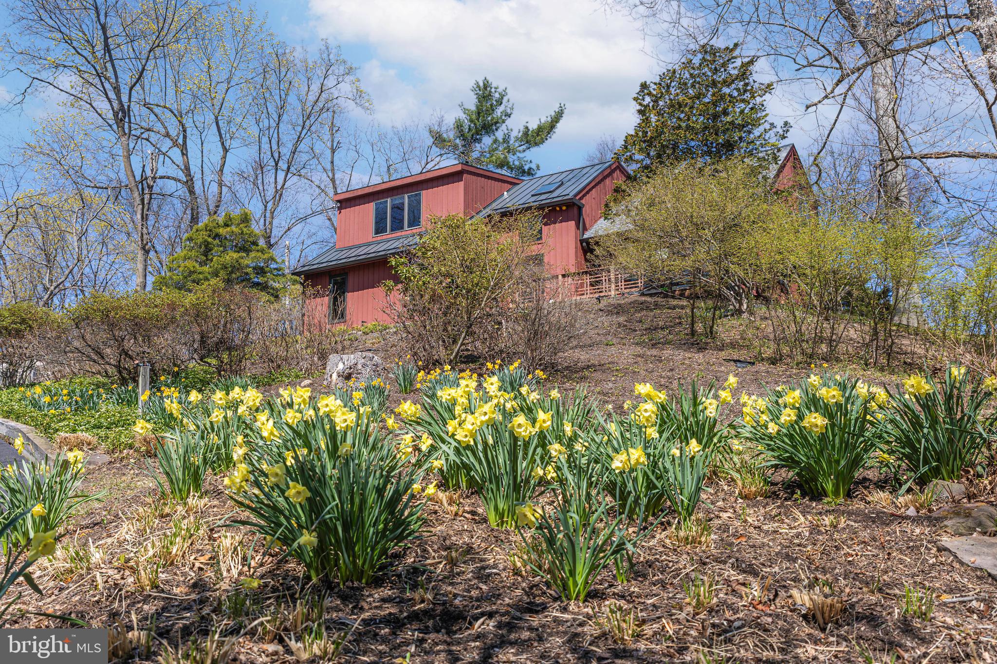 RIDGE VALLEY - Residential