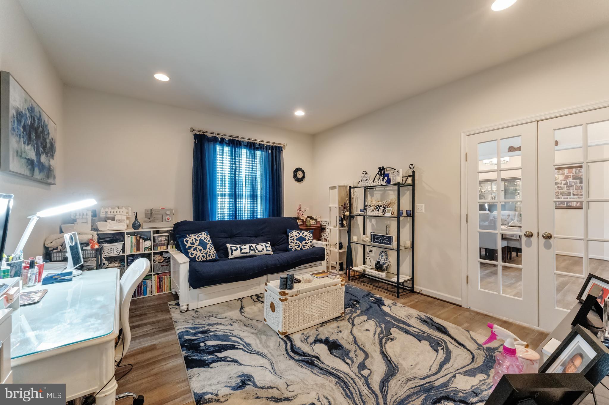 FAWN LAKE - Residential