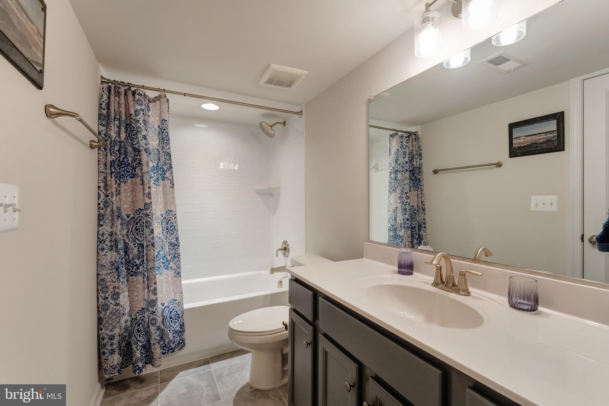 FAWN LAKE - Residential