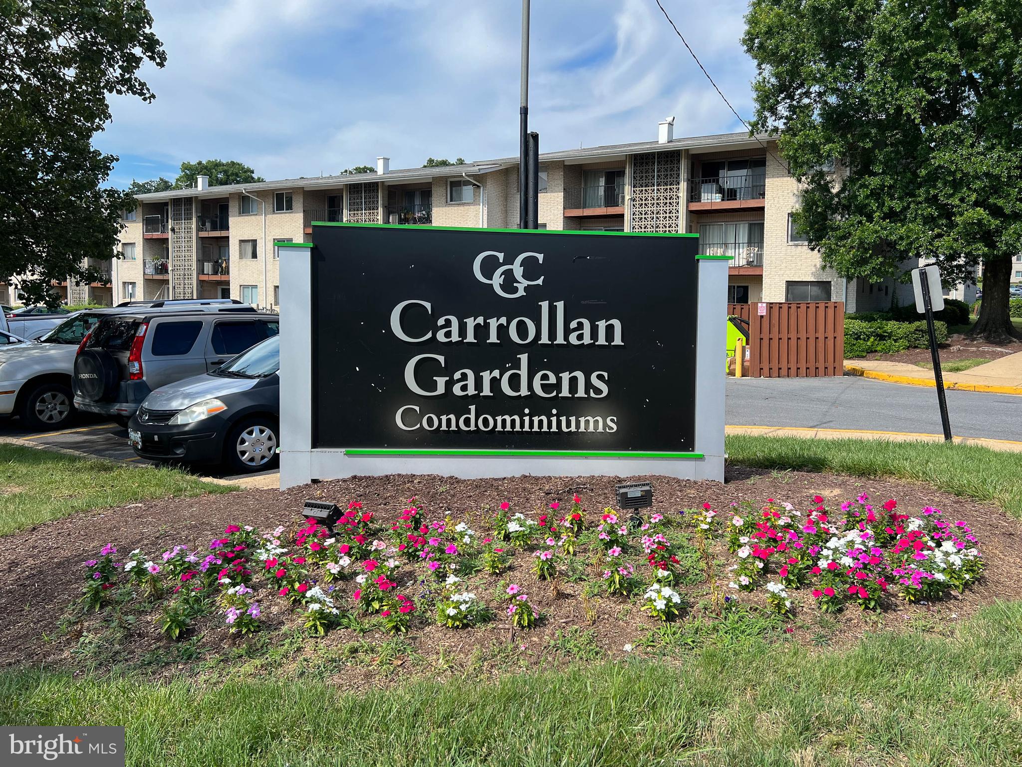 CARROLLAN GARDENS - Residential