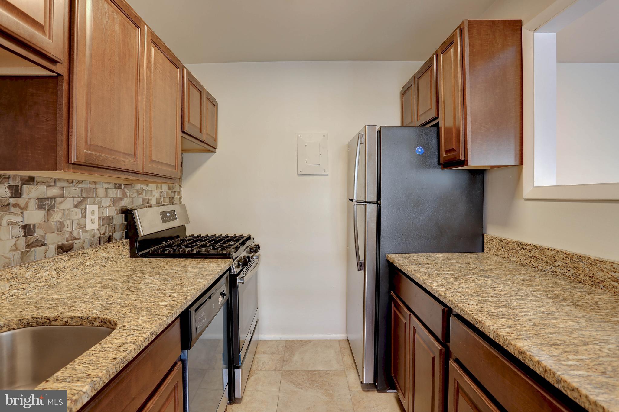 CARROLLAN GARDENS - Residential