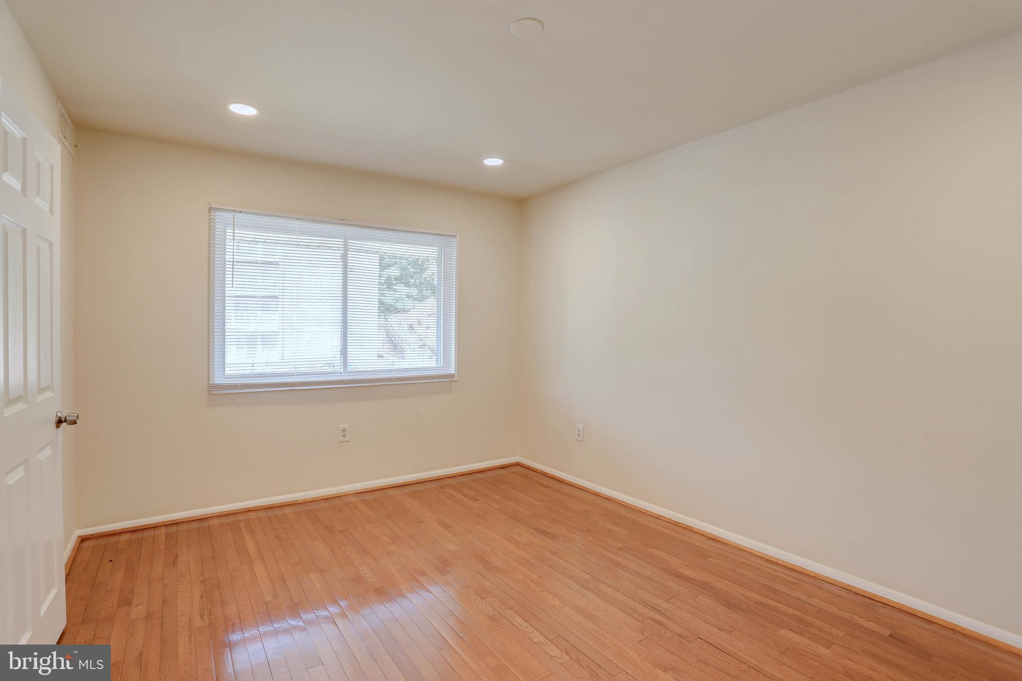 CARROLLAN GARDENS - Residential