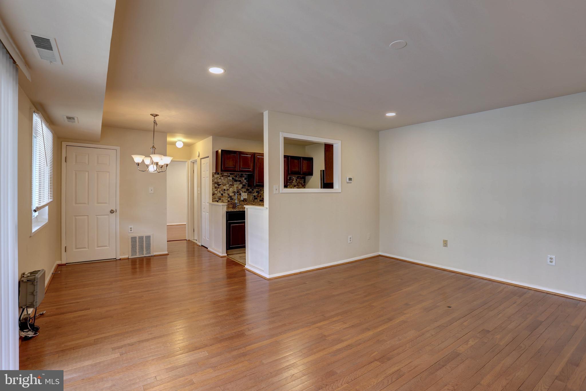 CARROLLAN GARDENS - Residential