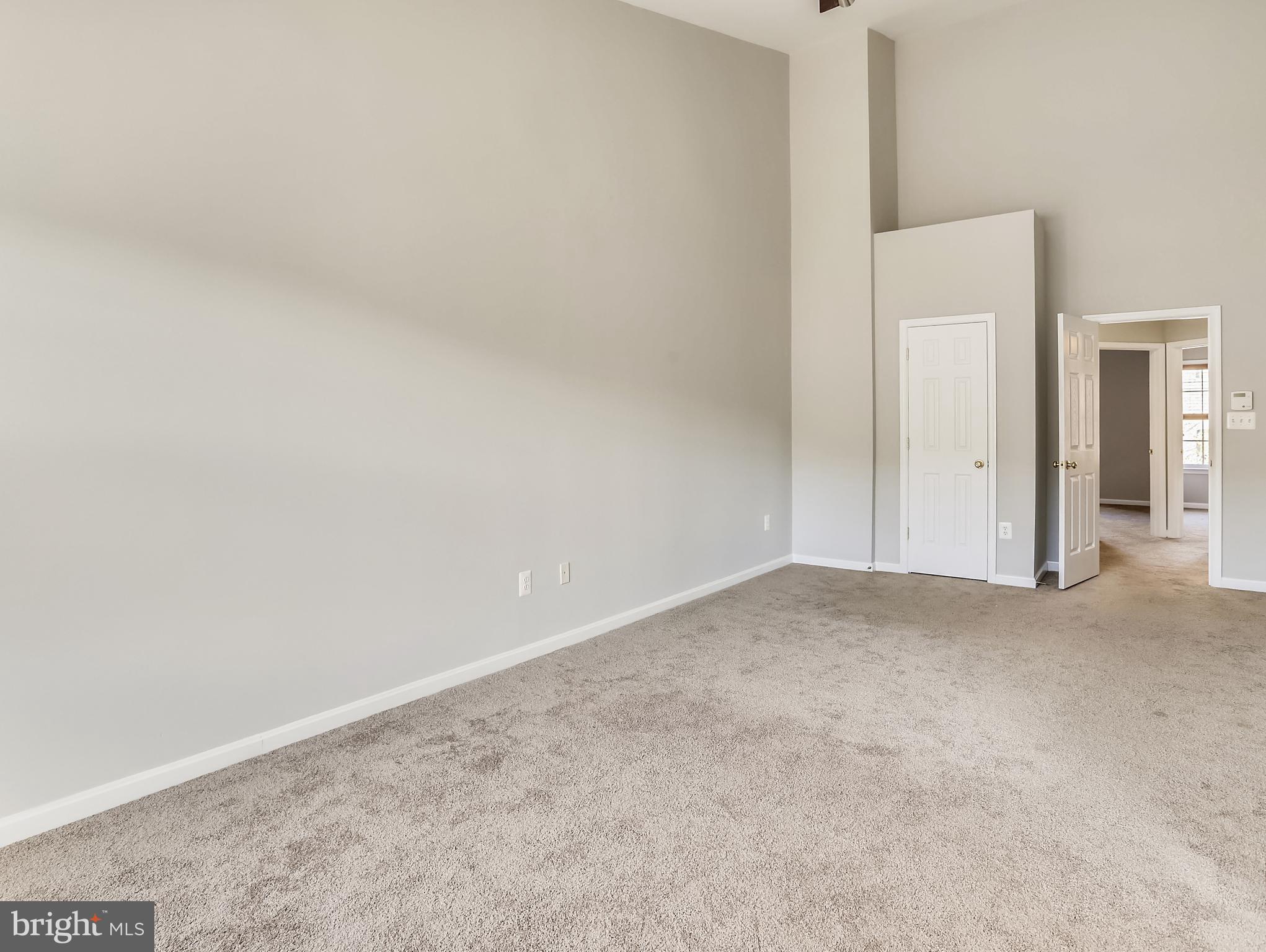 RETREAT AT FAIRWOOD TOWN - Residential Lease