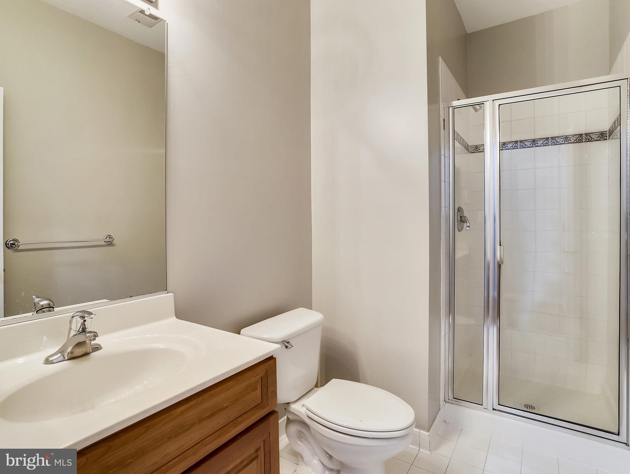 RETREAT AT FAIRWOOD TOWN - Residential Lease