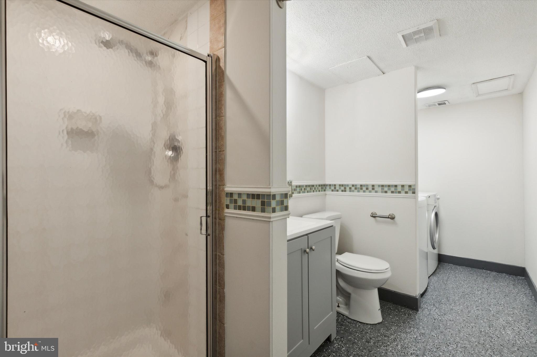 STONY CREEK - Residential Lease