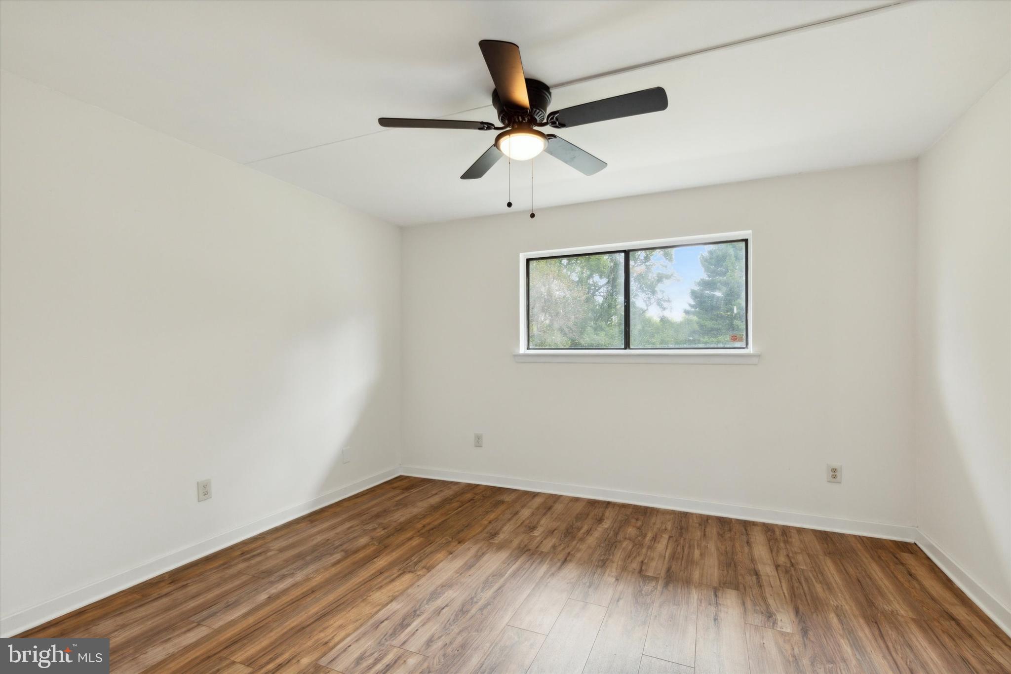 STONY CREEK - Residential Lease