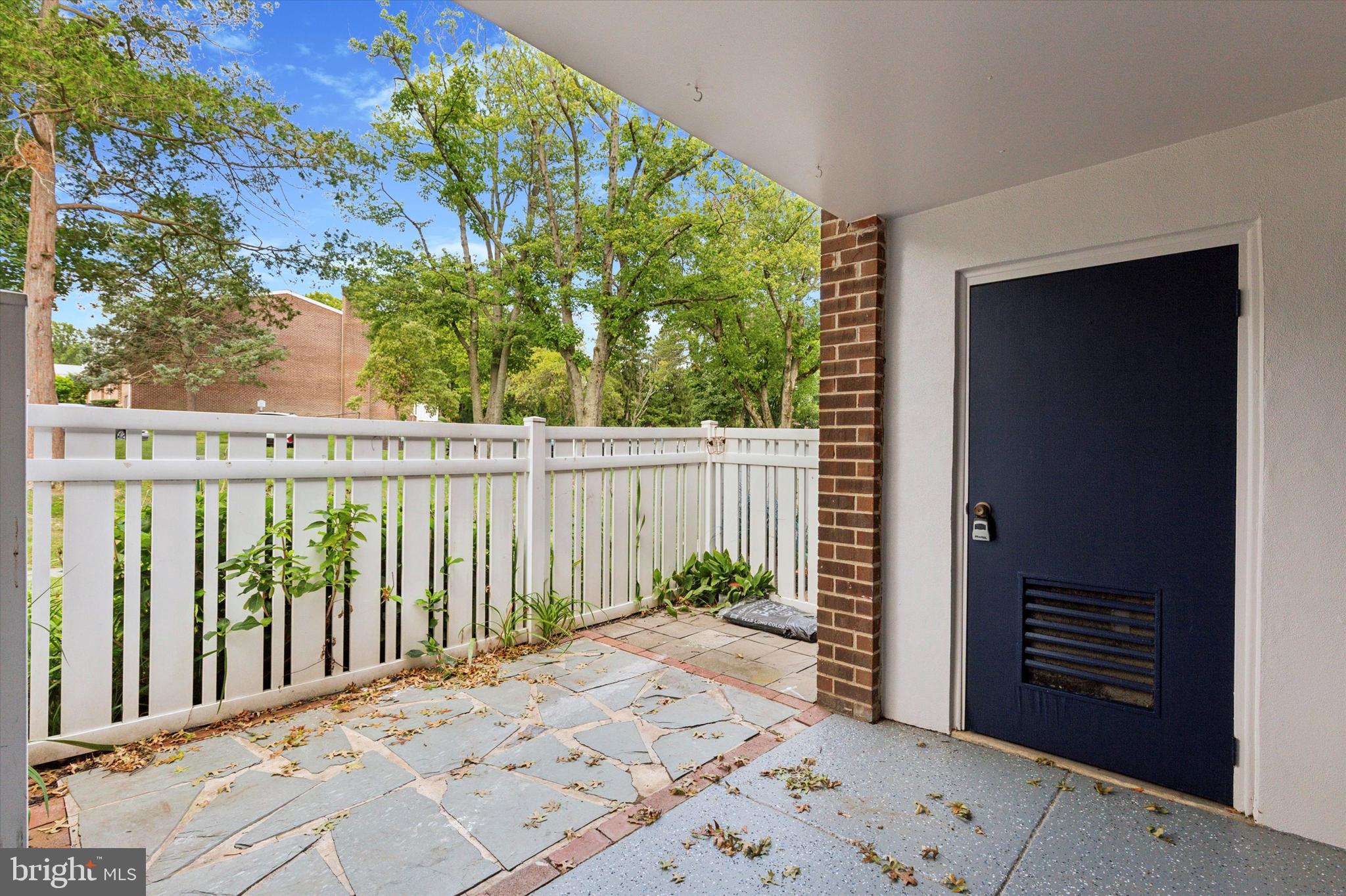 STONY CREEK - Residential Lease