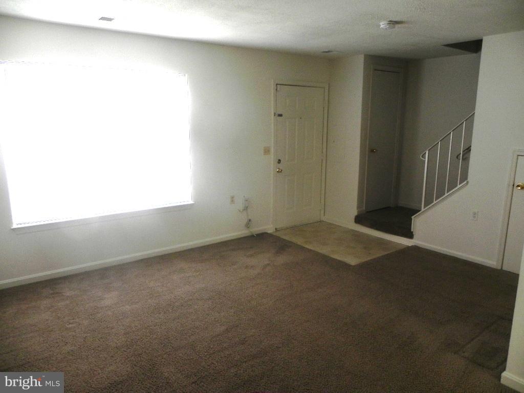 TANGLEWOOD TOWNHOMES SUB - Residential Lease