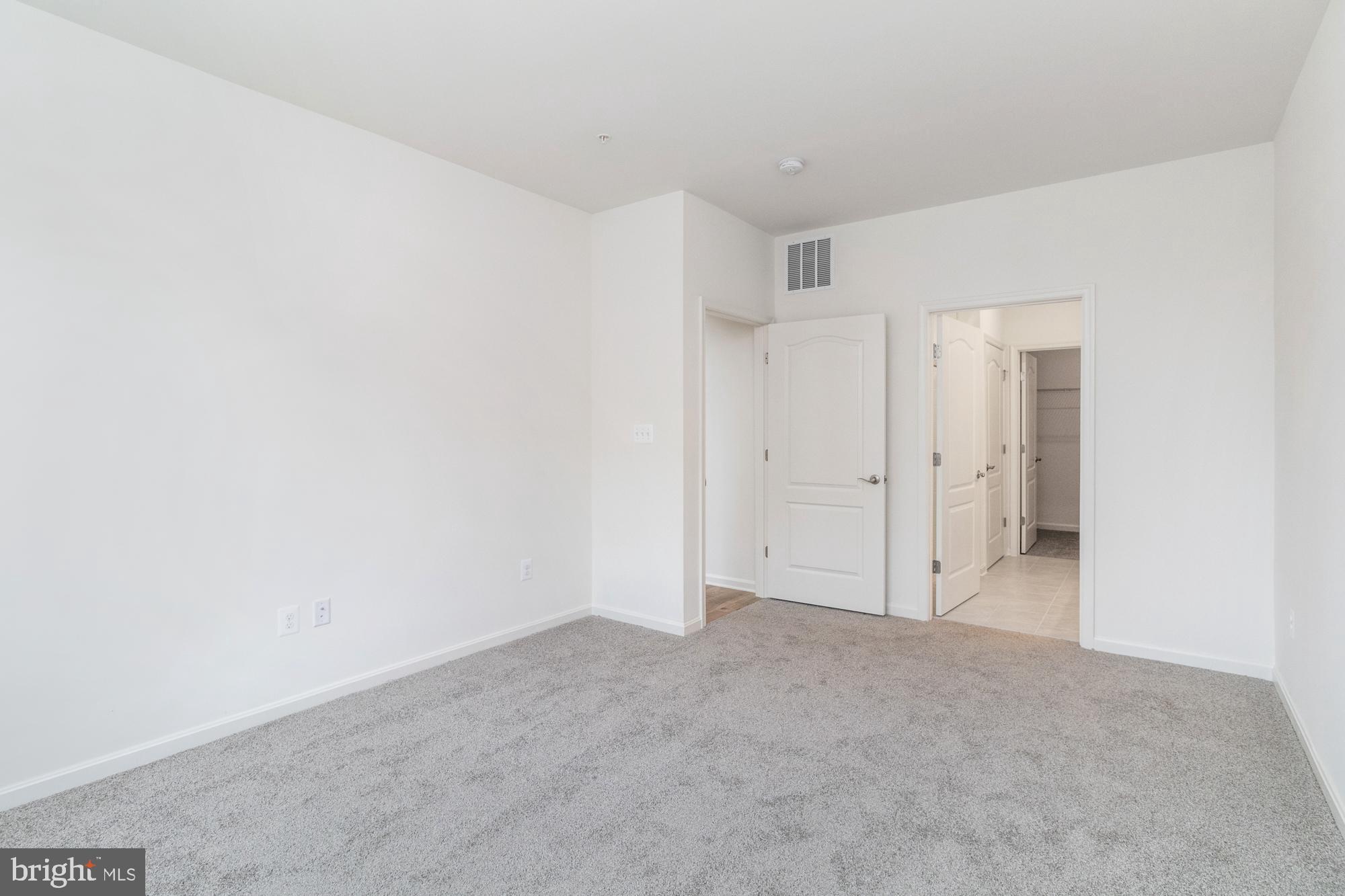 PERRY HALL - Residential