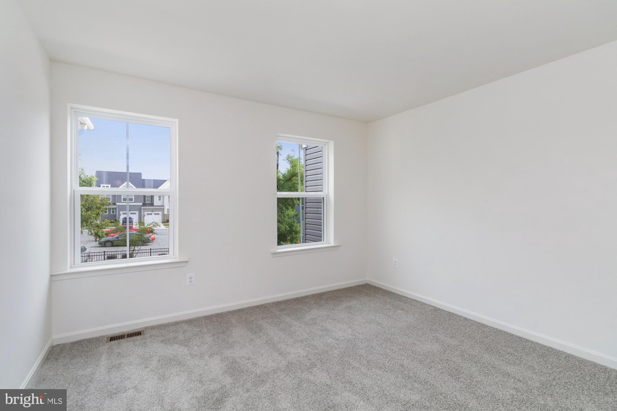 PERRY HALL - Residential
