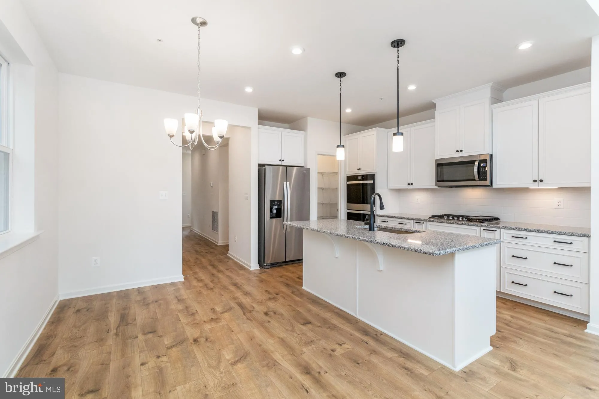 Perry Hall, Maryland 21128, United States, 4 Bedrooms Bedrooms, ,4 BathroomsBathrooms,Residential,Pending,43587