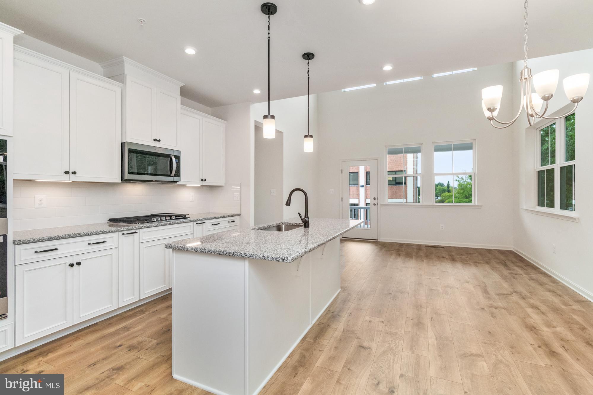 PERRY HALL - Residential