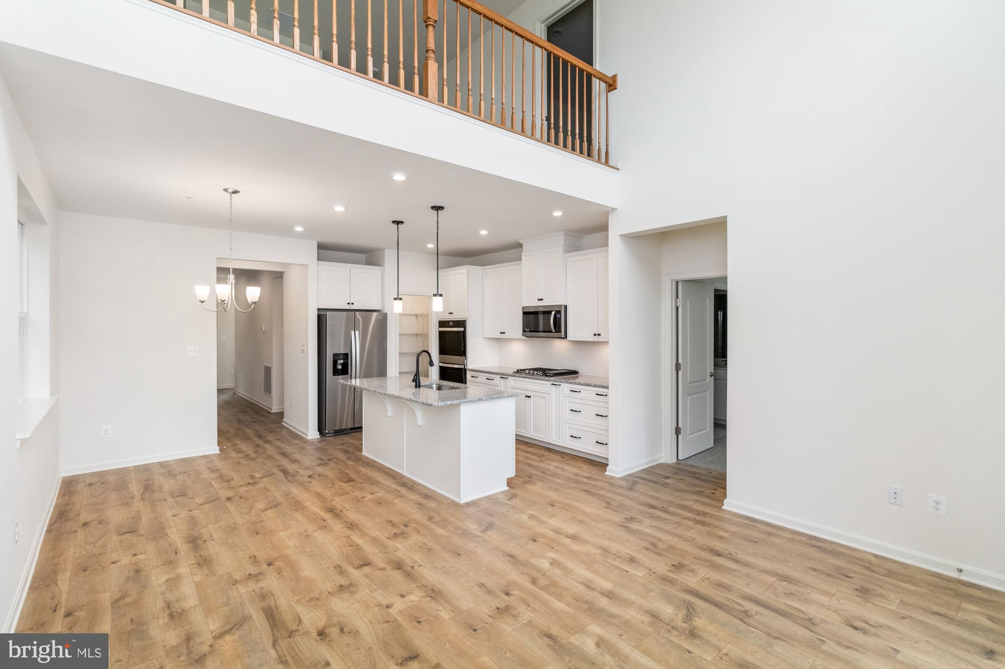 PERRY HALL - Residential