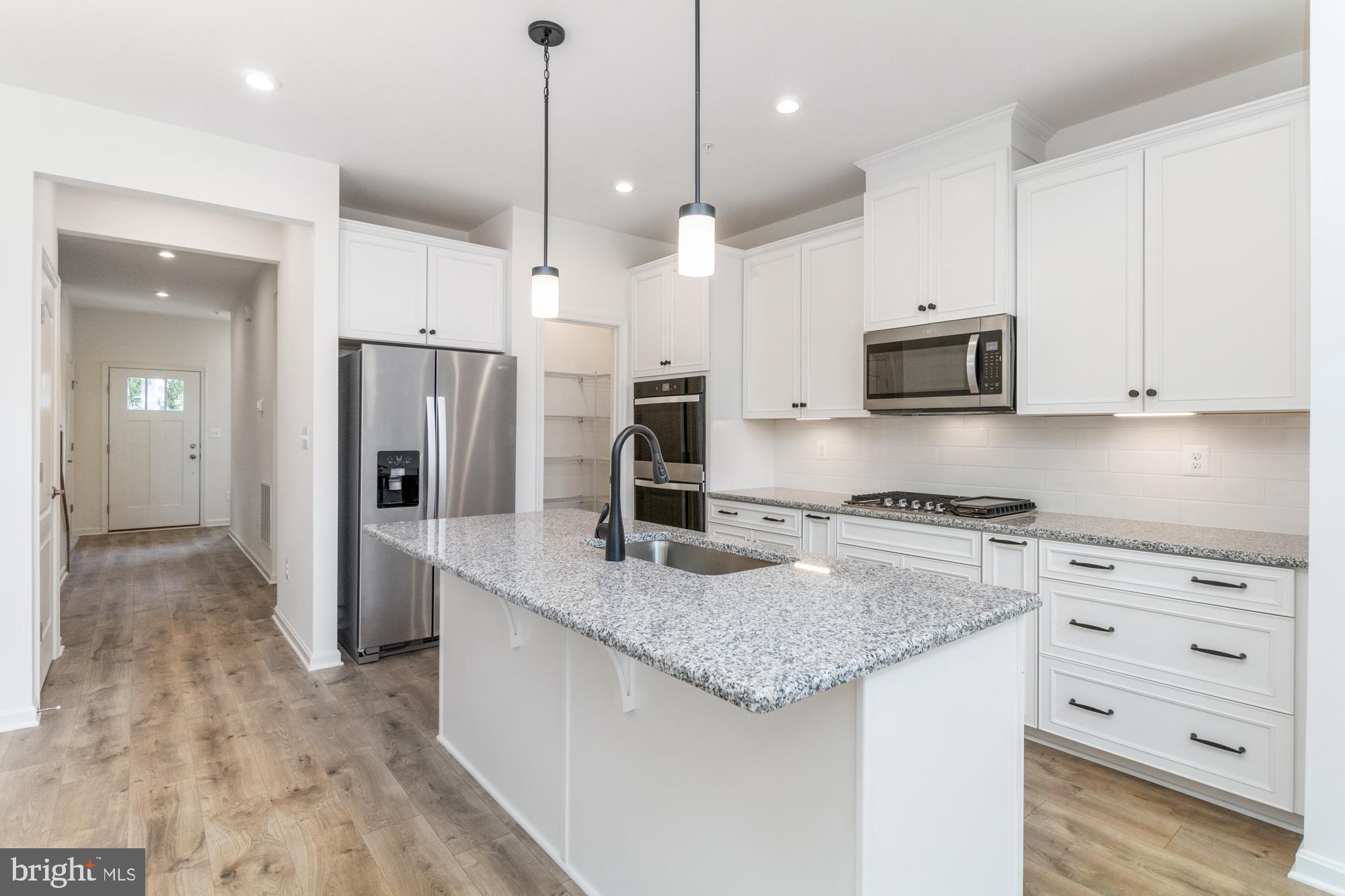 PERRY HALL - Residential