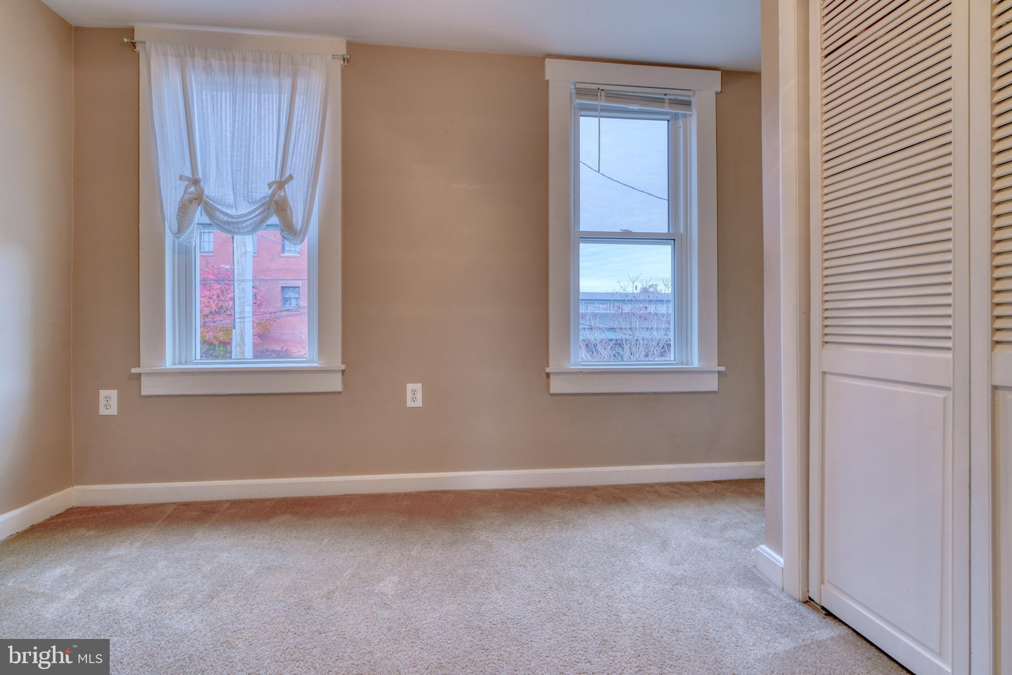 HAMPDEN HISTORIC DISTRICT - Residential