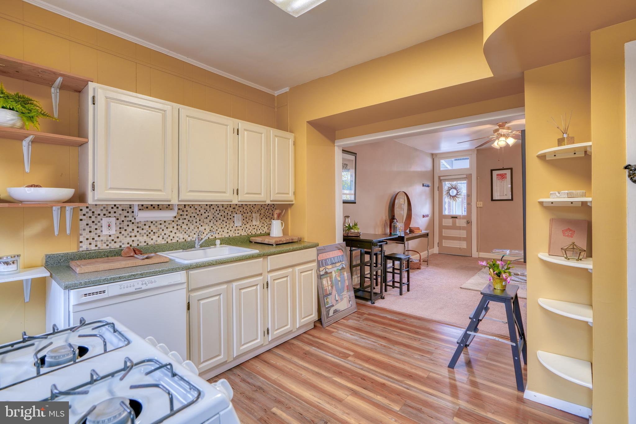 HAMPDEN HISTORIC DISTRICT - Residential