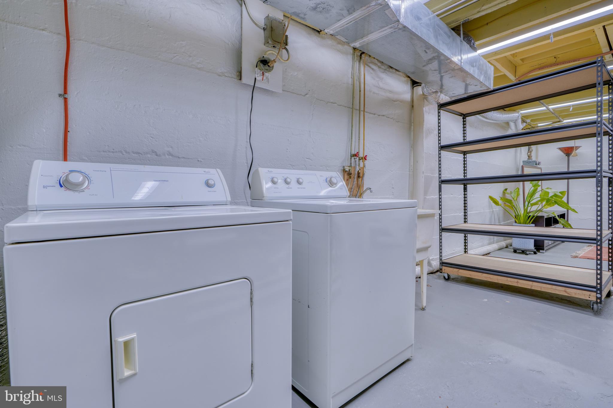 HAMPDEN HISTORIC DISTRICT - Residential