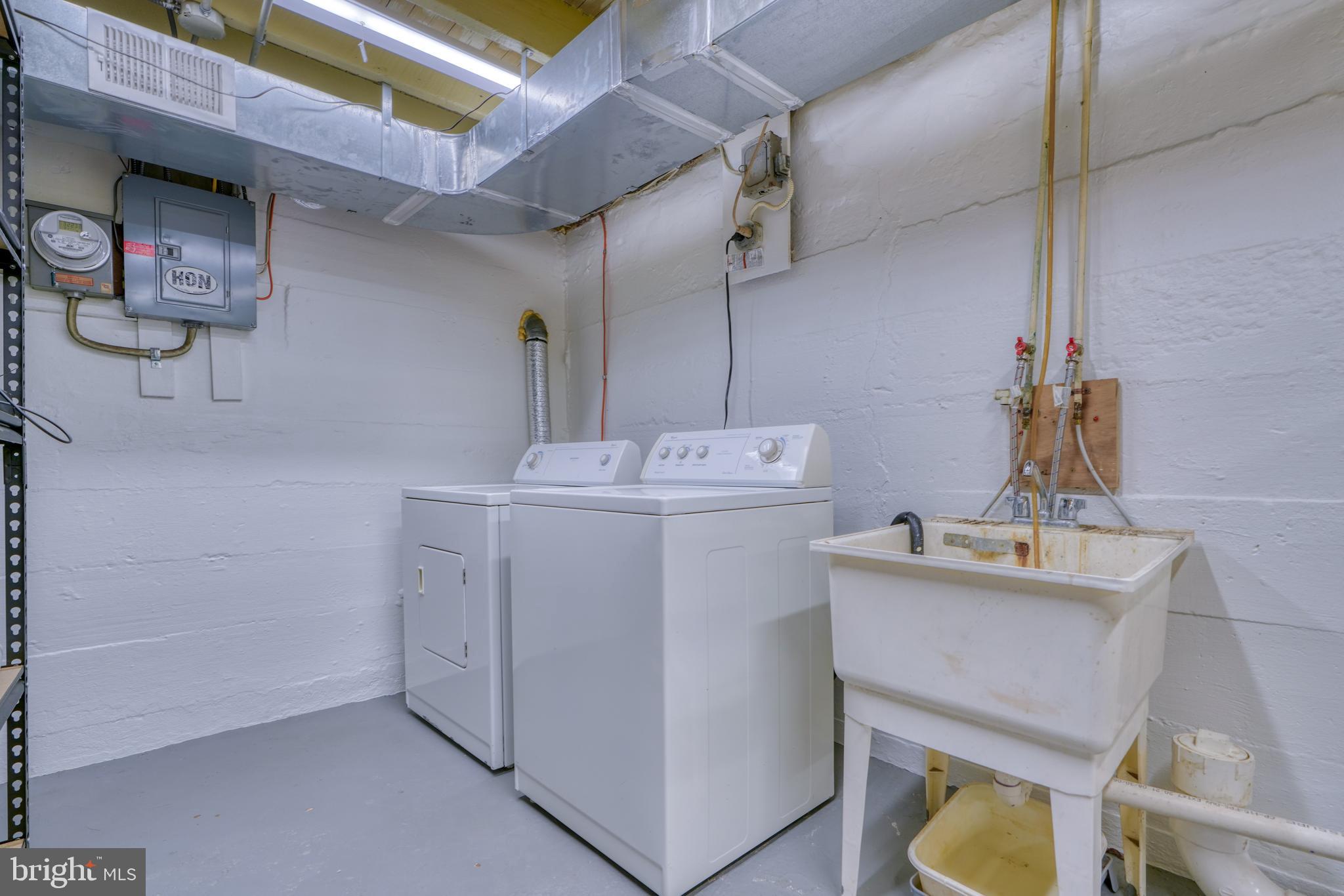 HAMPDEN HISTORIC DISTRICT - Residential