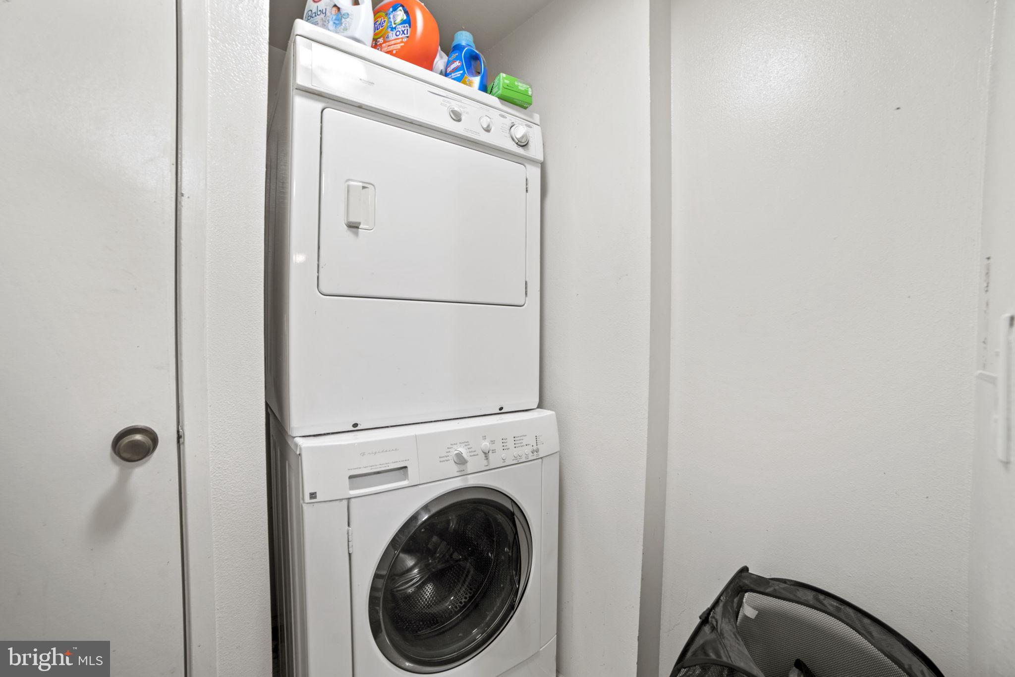 ALEXANDRIA KNOLLS - Residential