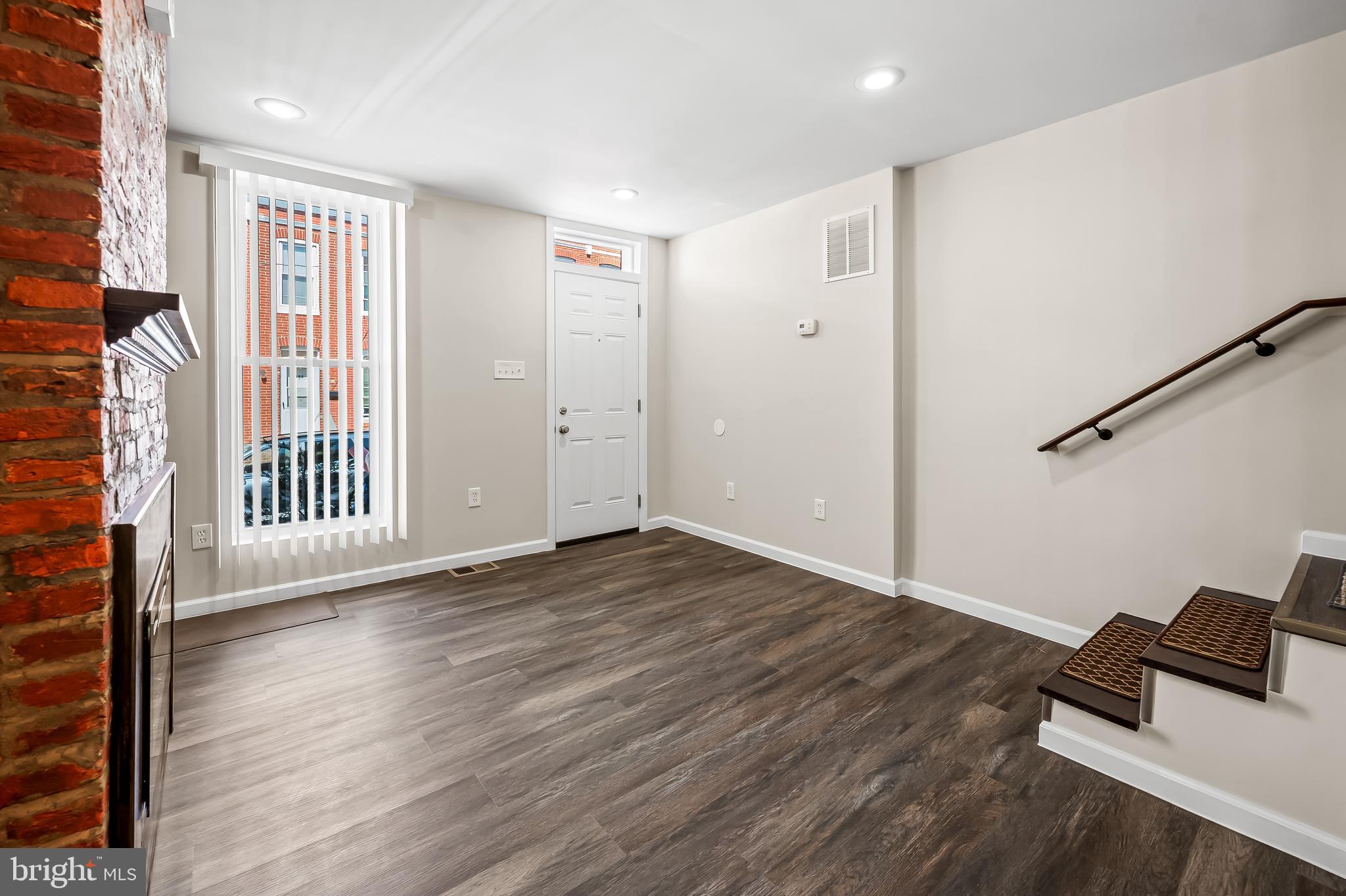 GREENMOUNT WEST - Residential