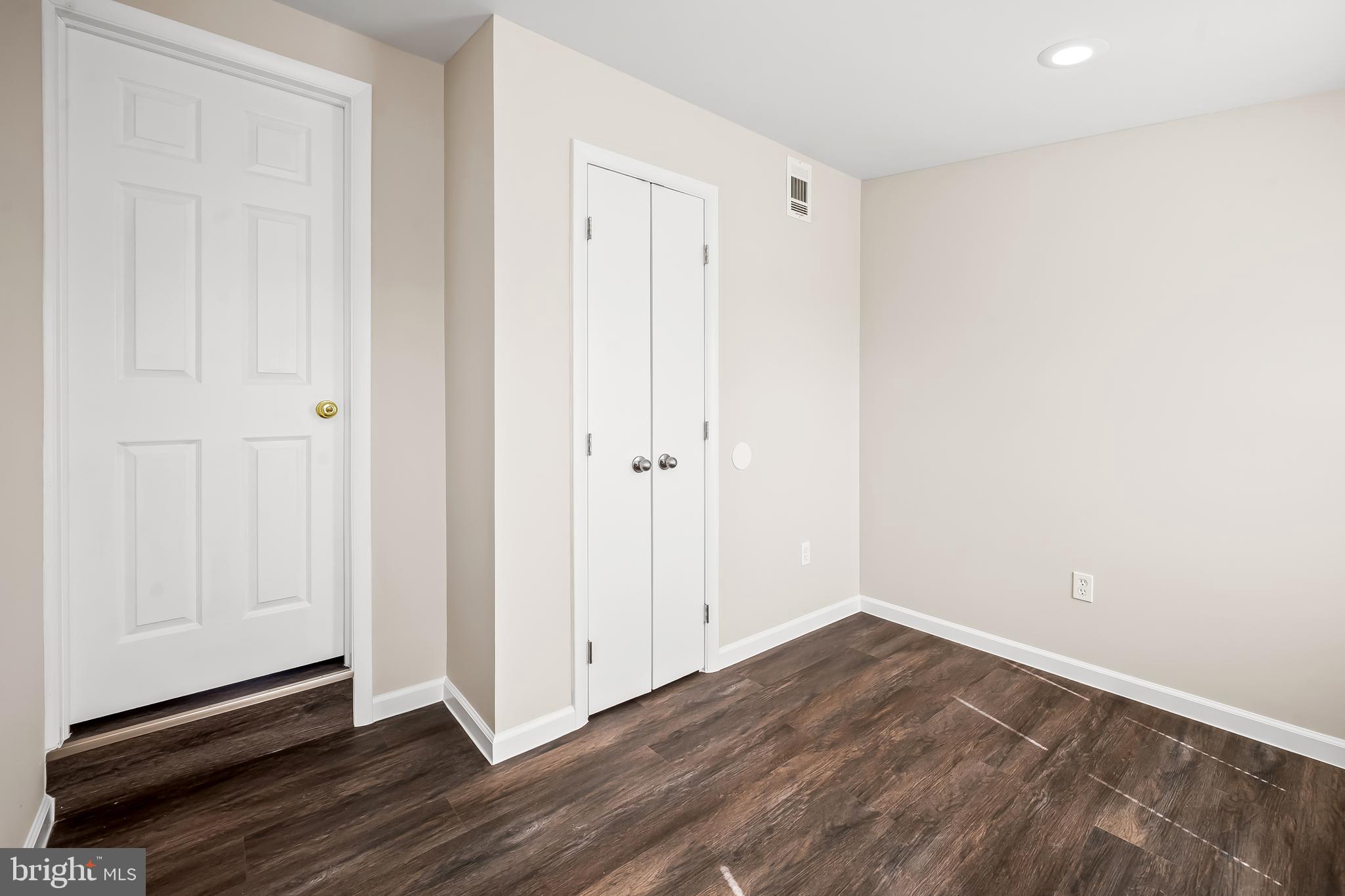 GREENMOUNT WEST - Residential
