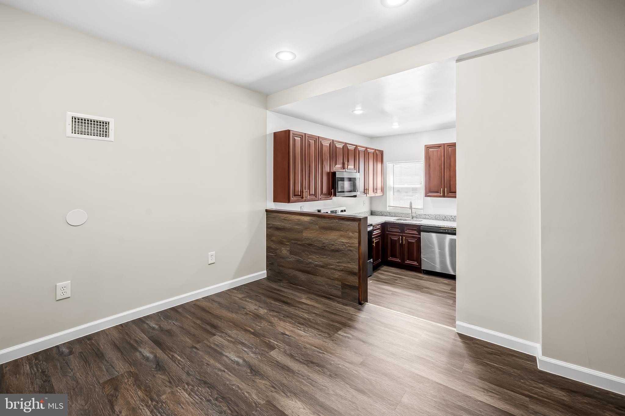 GREENMOUNT WEST - Residential