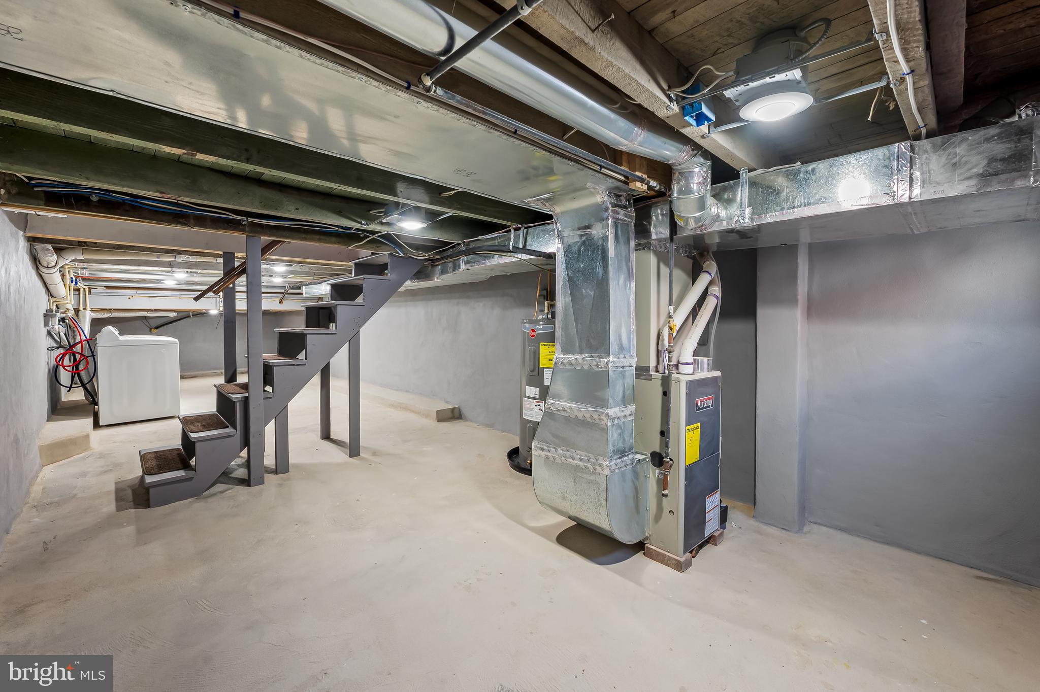 GREENMOUNT WEST - Residential