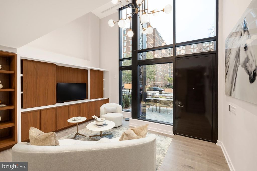 Photo of 1332 8th Street NW, WASHINGTON, DC 20001 (MLS # DCDC2230442)