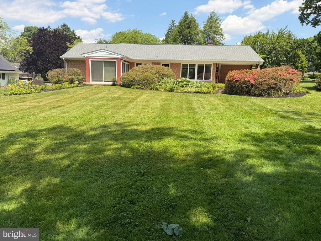 Photo of 1432 Biltmore Avenue, LANCASTER, PA 17601 (MLS # PALA2088608)
