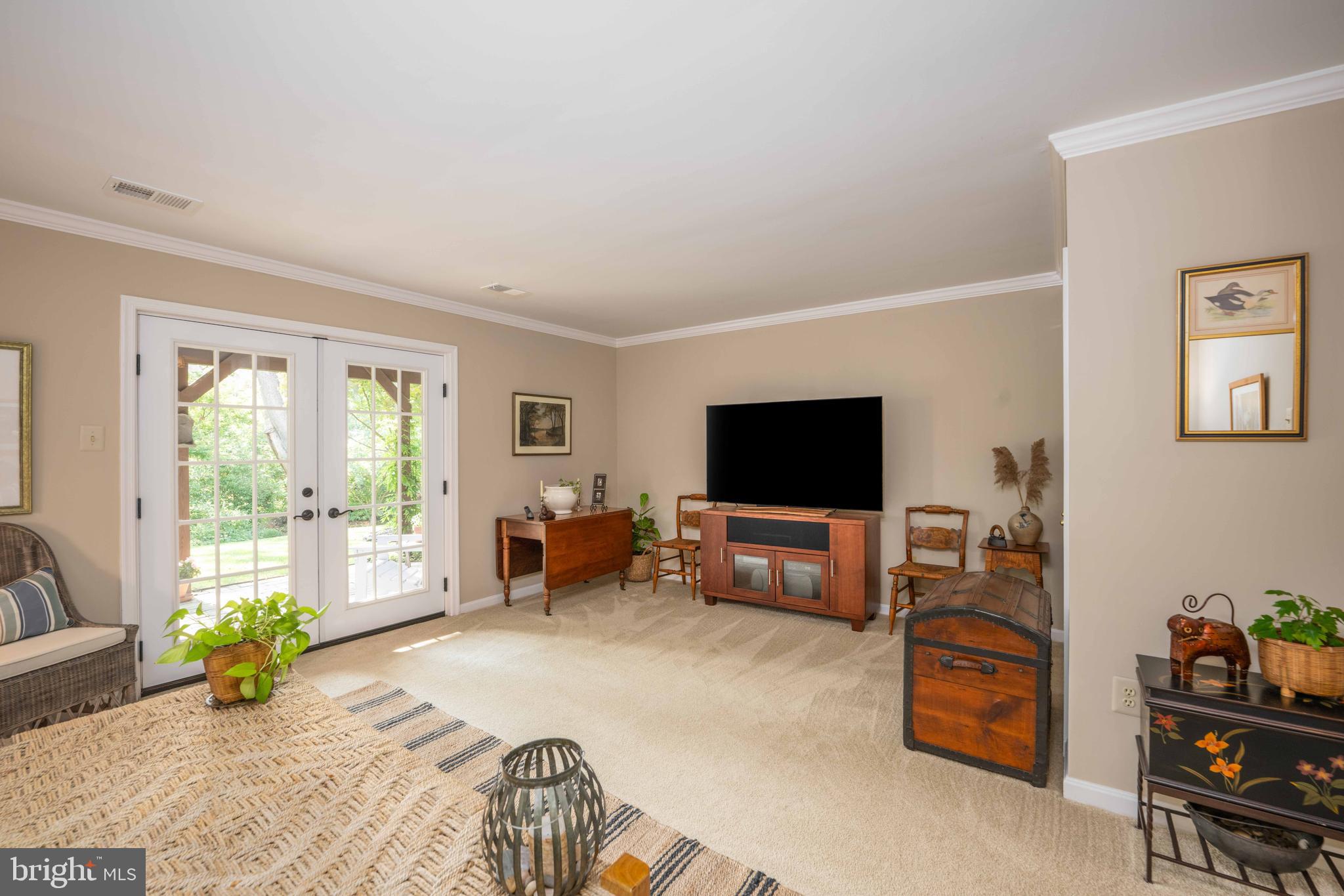 HUNTERS RUN - Residential