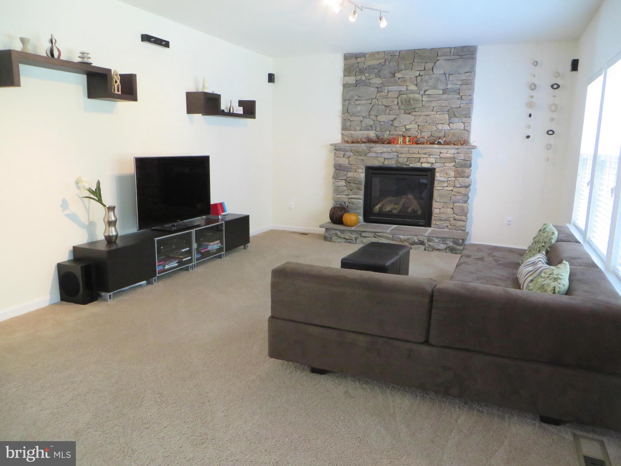 SOUTHWOODS SUBD - Residential Lease