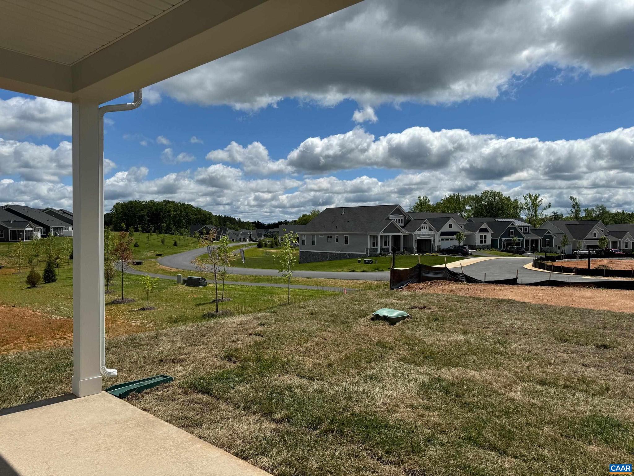 SPRING CREEK - Residential