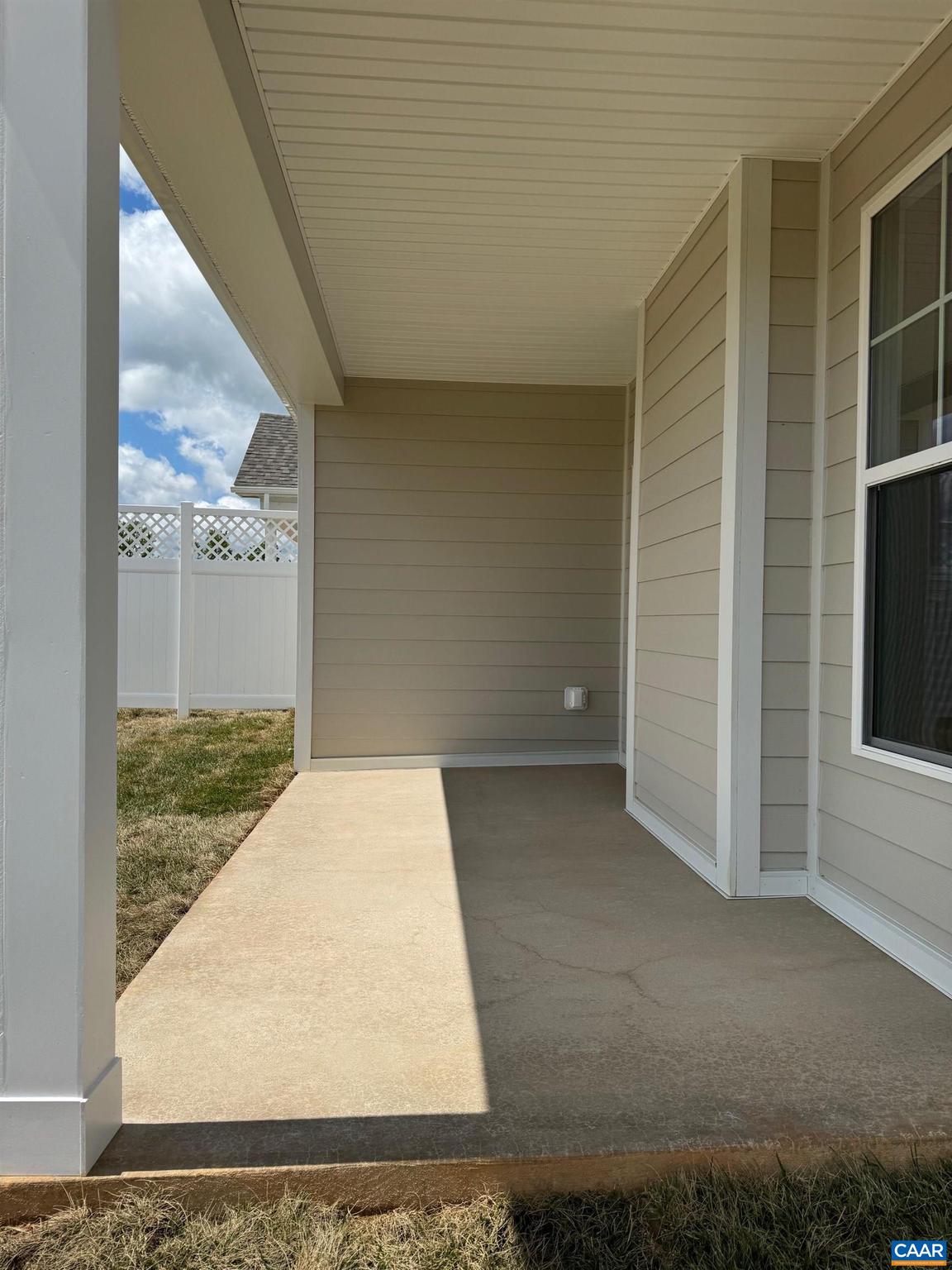 SPRING CREEK - Residential