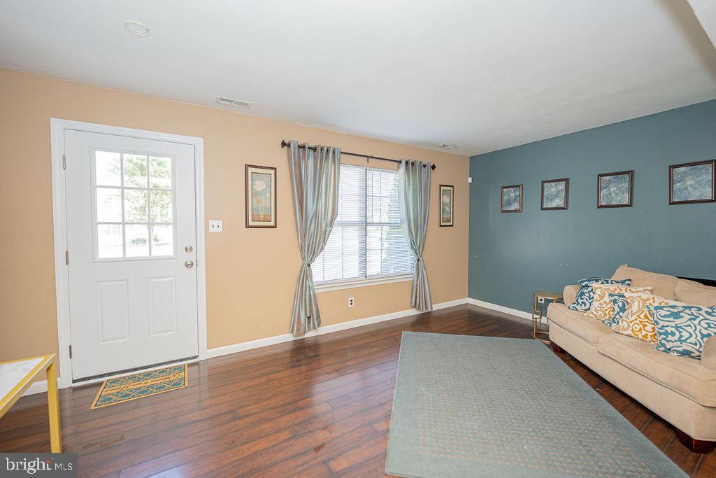 536 CORMORANT DRIVE