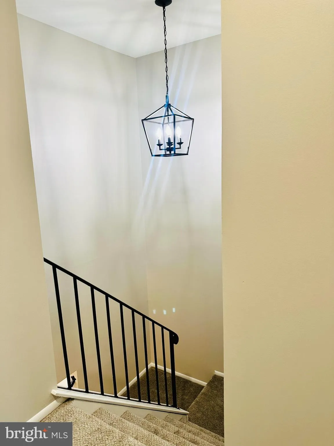 West Deptford, New Jersey 08051, United States, 3 Bedrooms Bedrooms, ,3 BathroomsBathrooms,Residential,Pending,114122