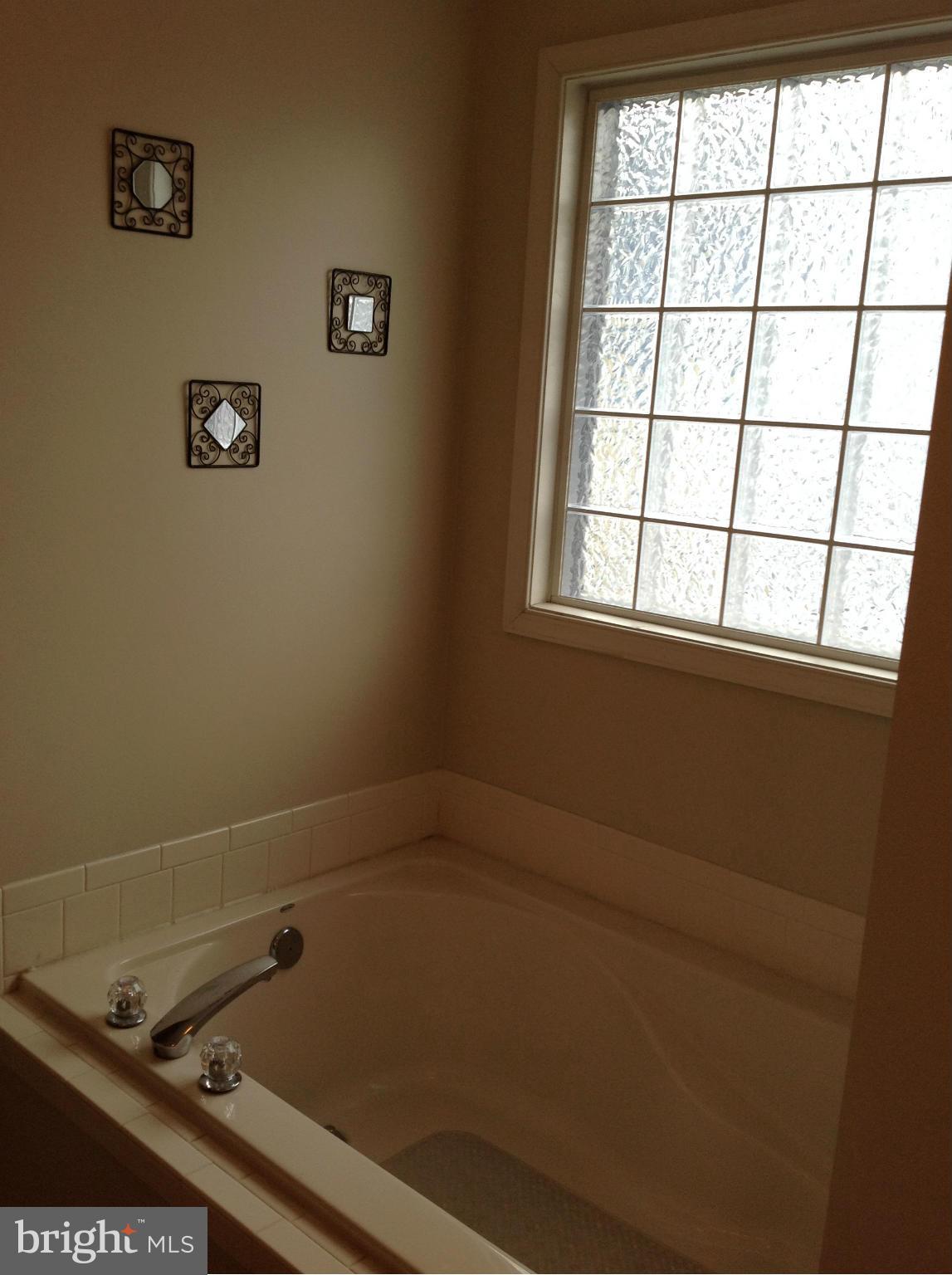 ENCHANTED WOODS - Residential