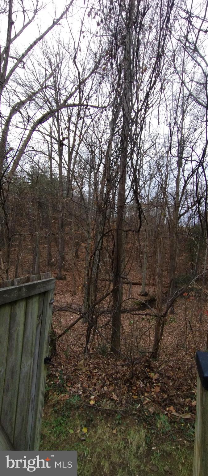 DEVILS REACH CONDOS - Residential