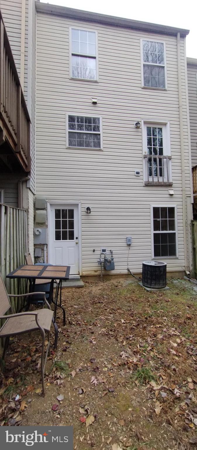 DEVILS REACH CONDOS - Residential