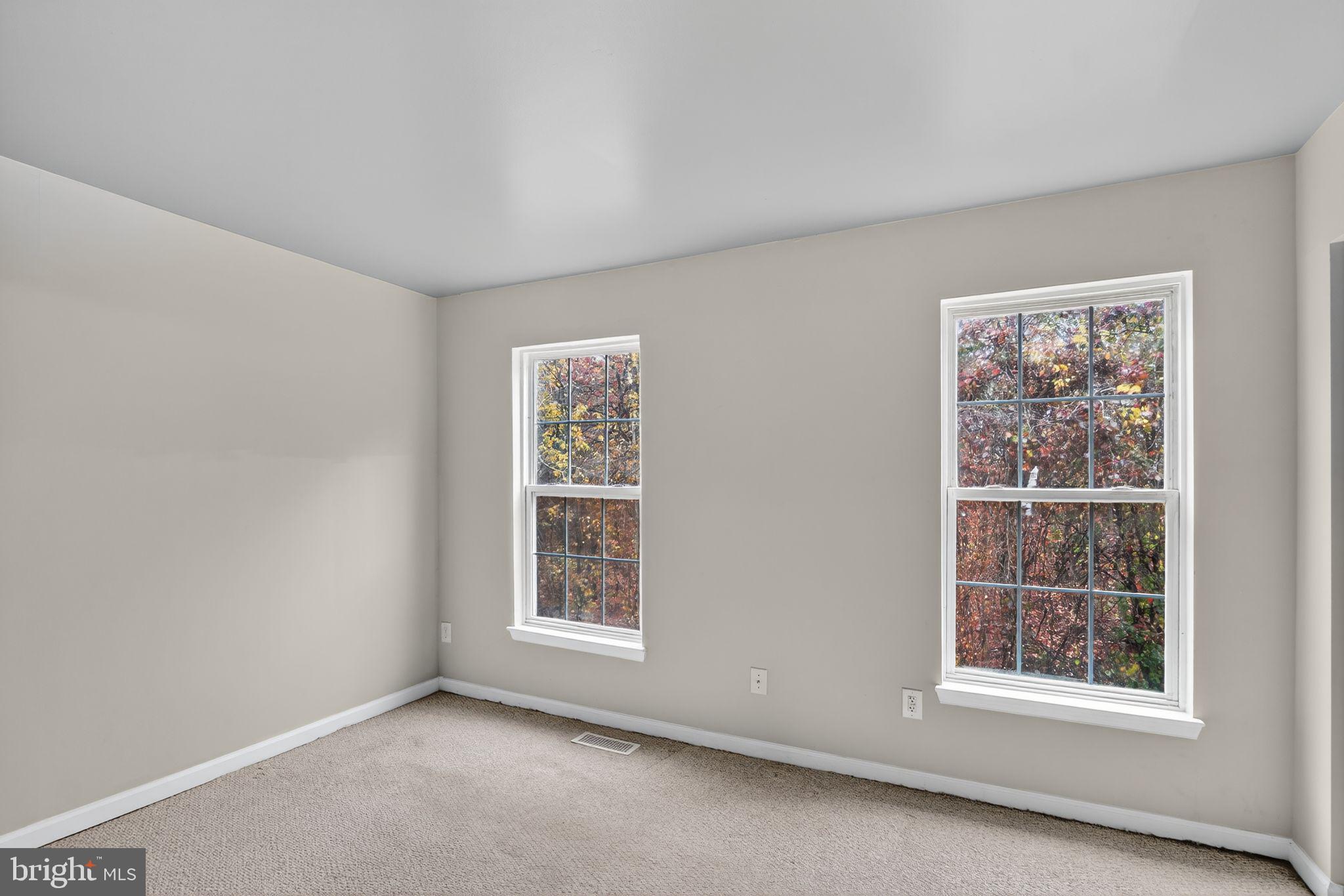 DEVILS REACH CONDOS - Residential