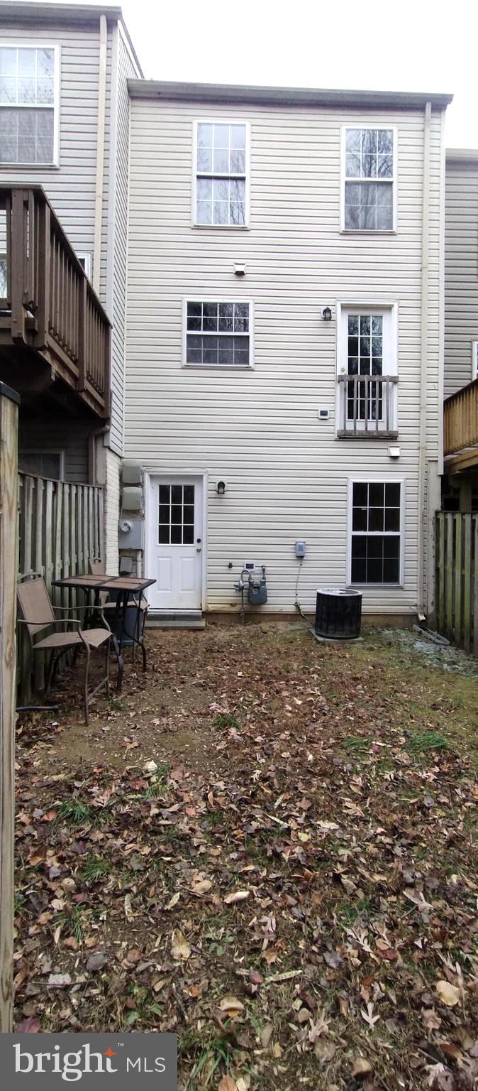 DEVILS REACH CONDOS - Residential