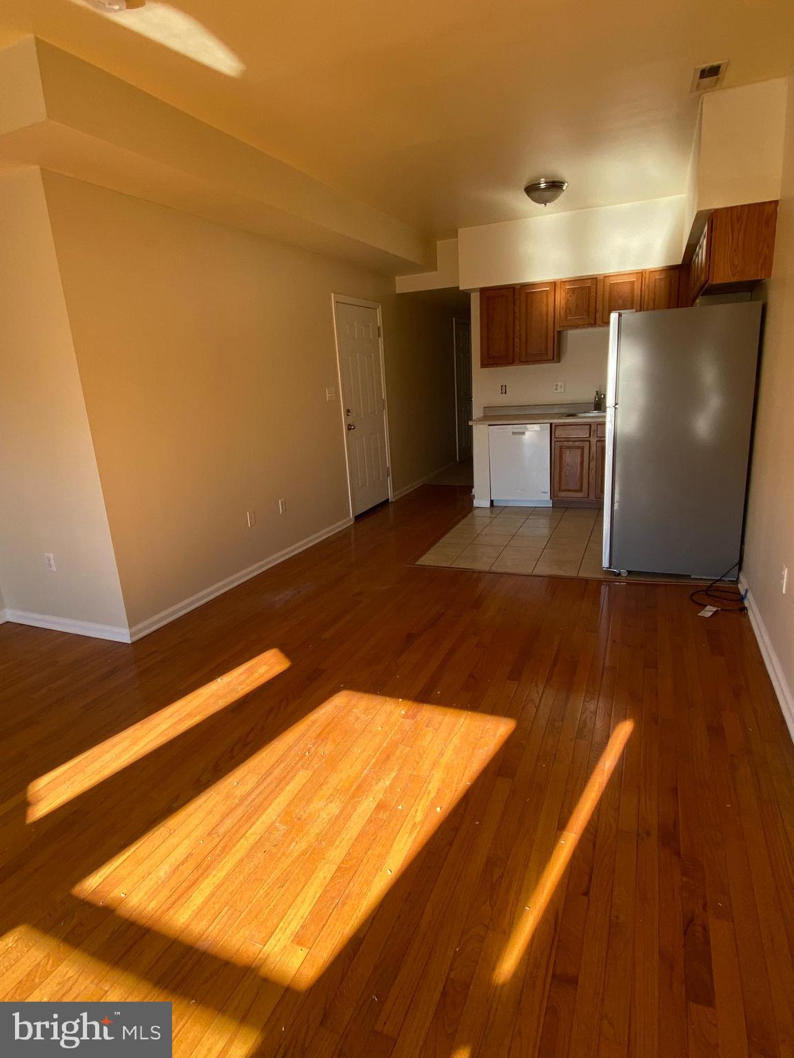 RESERVOIR HILL HISTORIC DISTRICT - Residential Lease