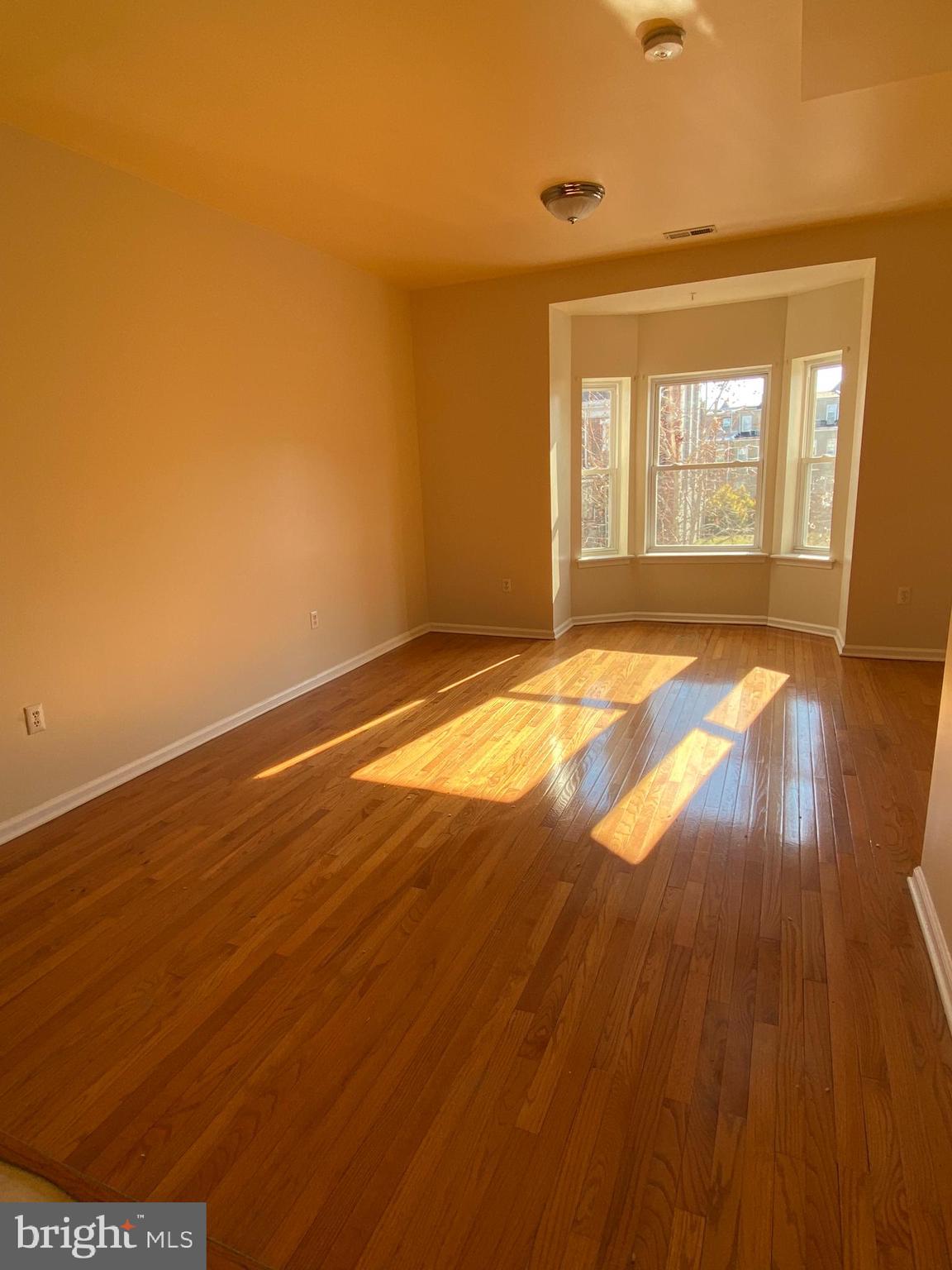 RESERVOIR HILL HISTORIC DISTRICT - Residential Lease