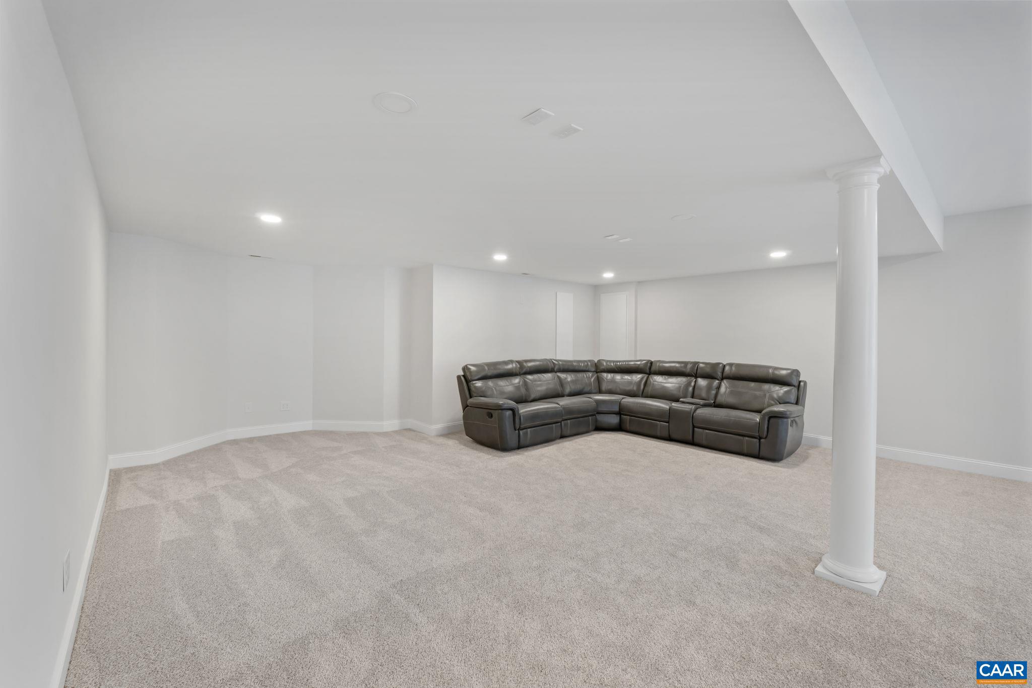 SPRING CREEK - Residential