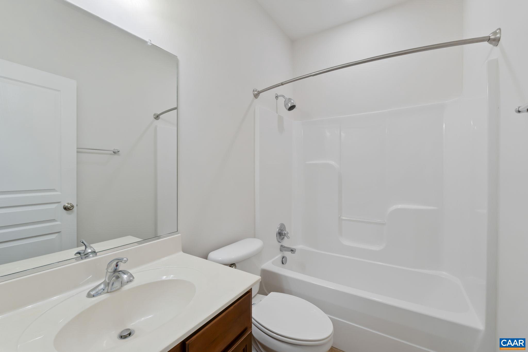 SPRING CREEK - Residential