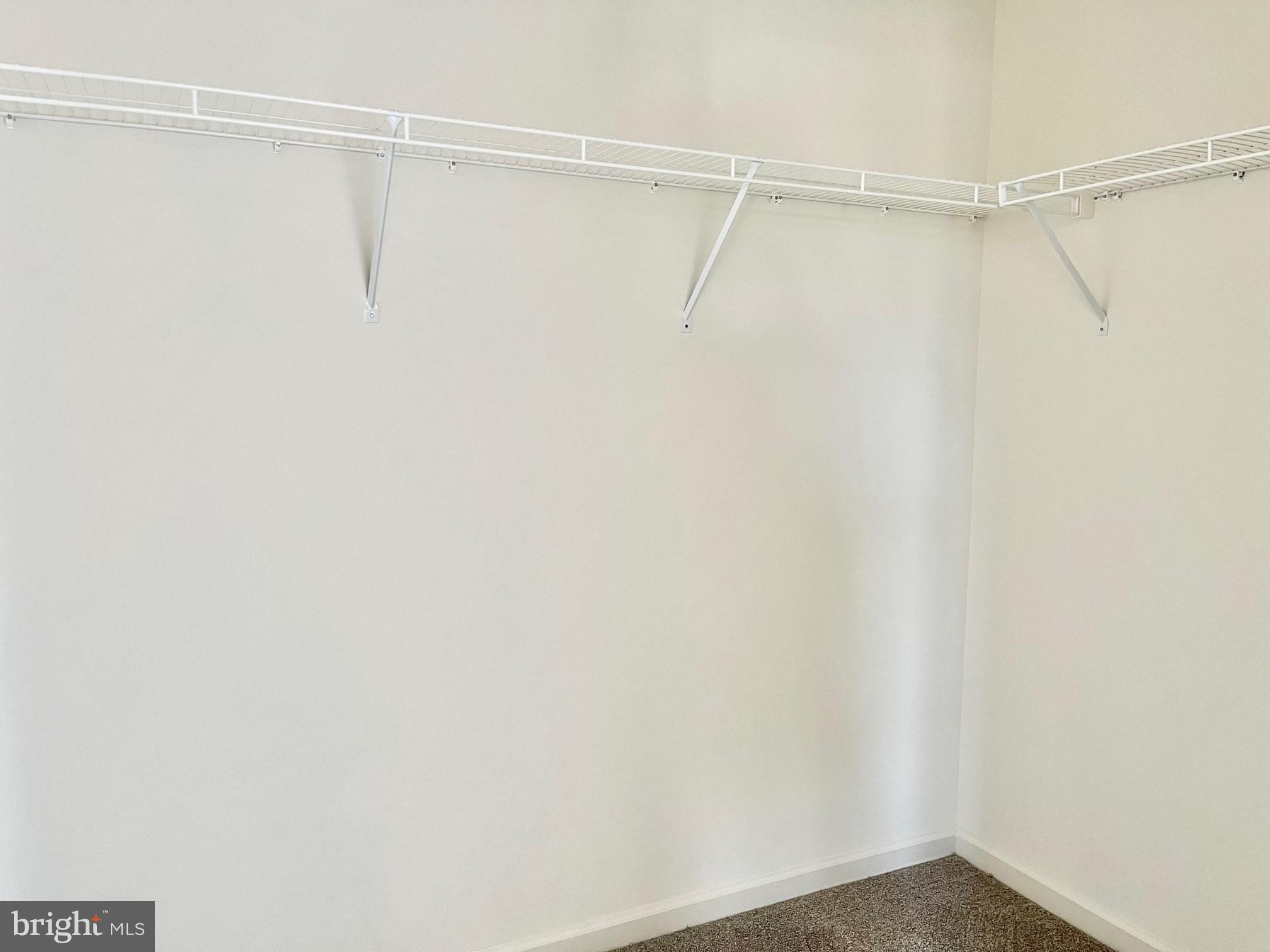 OVERLOOK AT RIVERSIDE TOWNHOMES - Residential