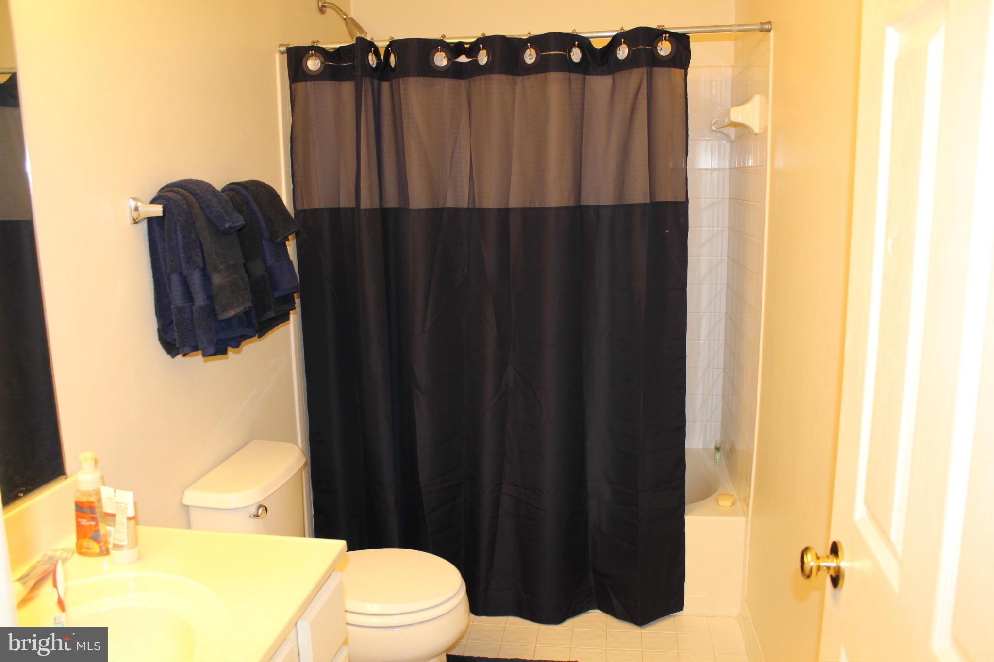 STONERIDGE - Residential Lease