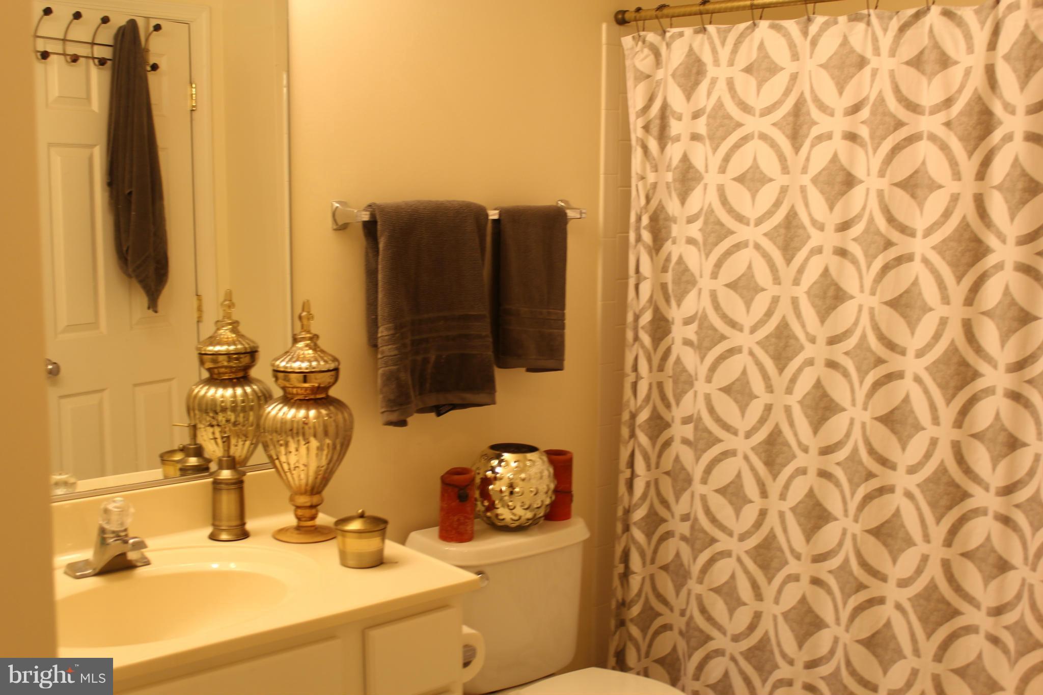 STONERIDGE - Residential Lease