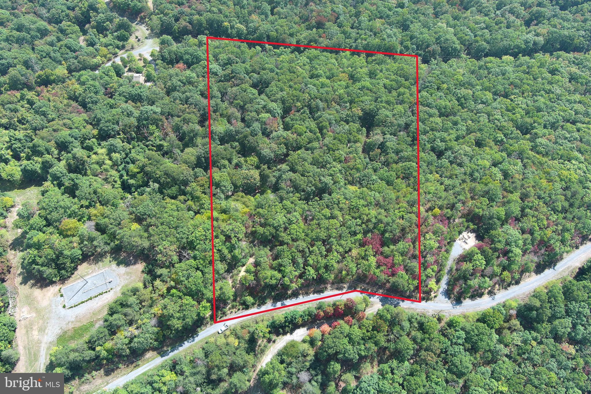 LOST RIVER BLUFFS - Land