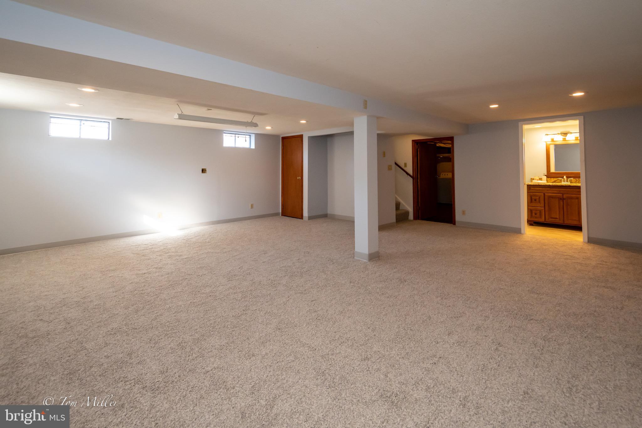 BLACKTHORN - Residential